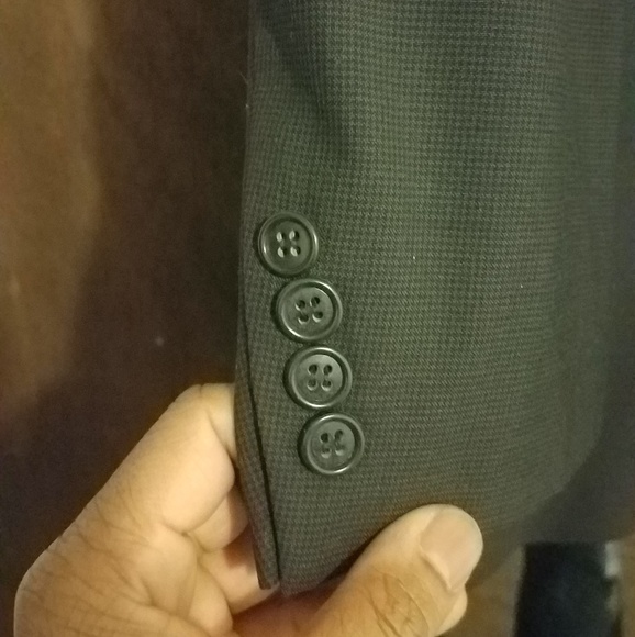 Jos A Bank mens suit - Picture 3 of 4